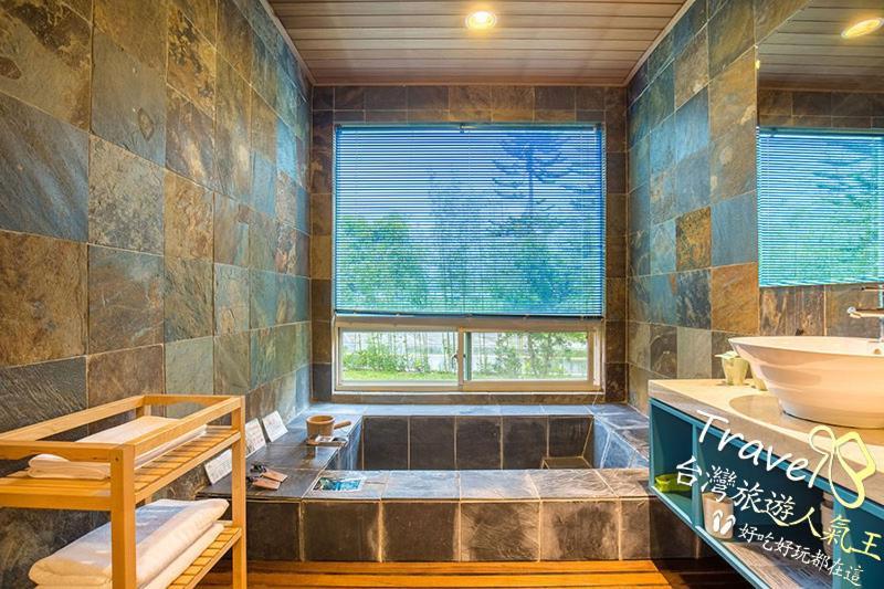 Tree Lake B&B Hualien Shuhu Bagian luar foto
